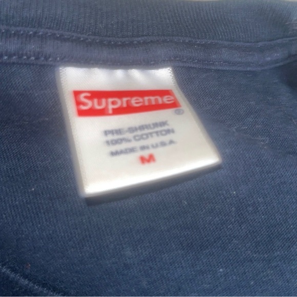 Supreme T shirt - Picture 3 of 4